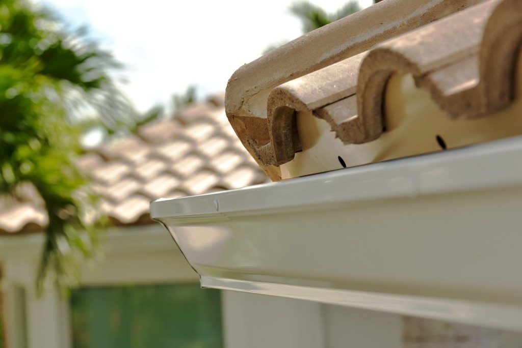 Gutter Installation Miami
